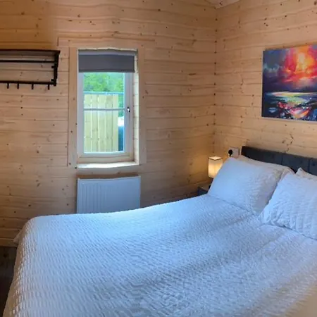 Crolly Cabin דירה *