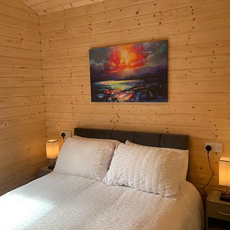 Crolly Cabin *